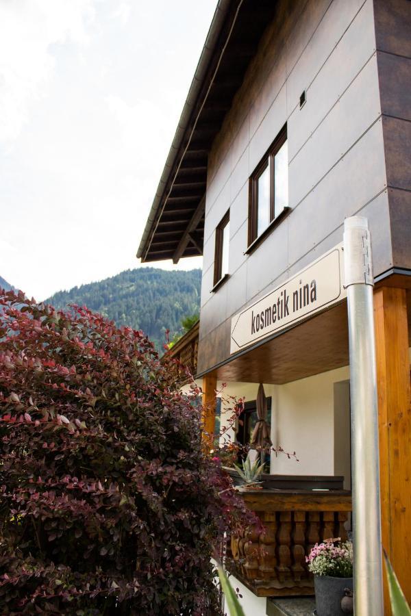Haus Ganeu Gaschurn Exterior foto
