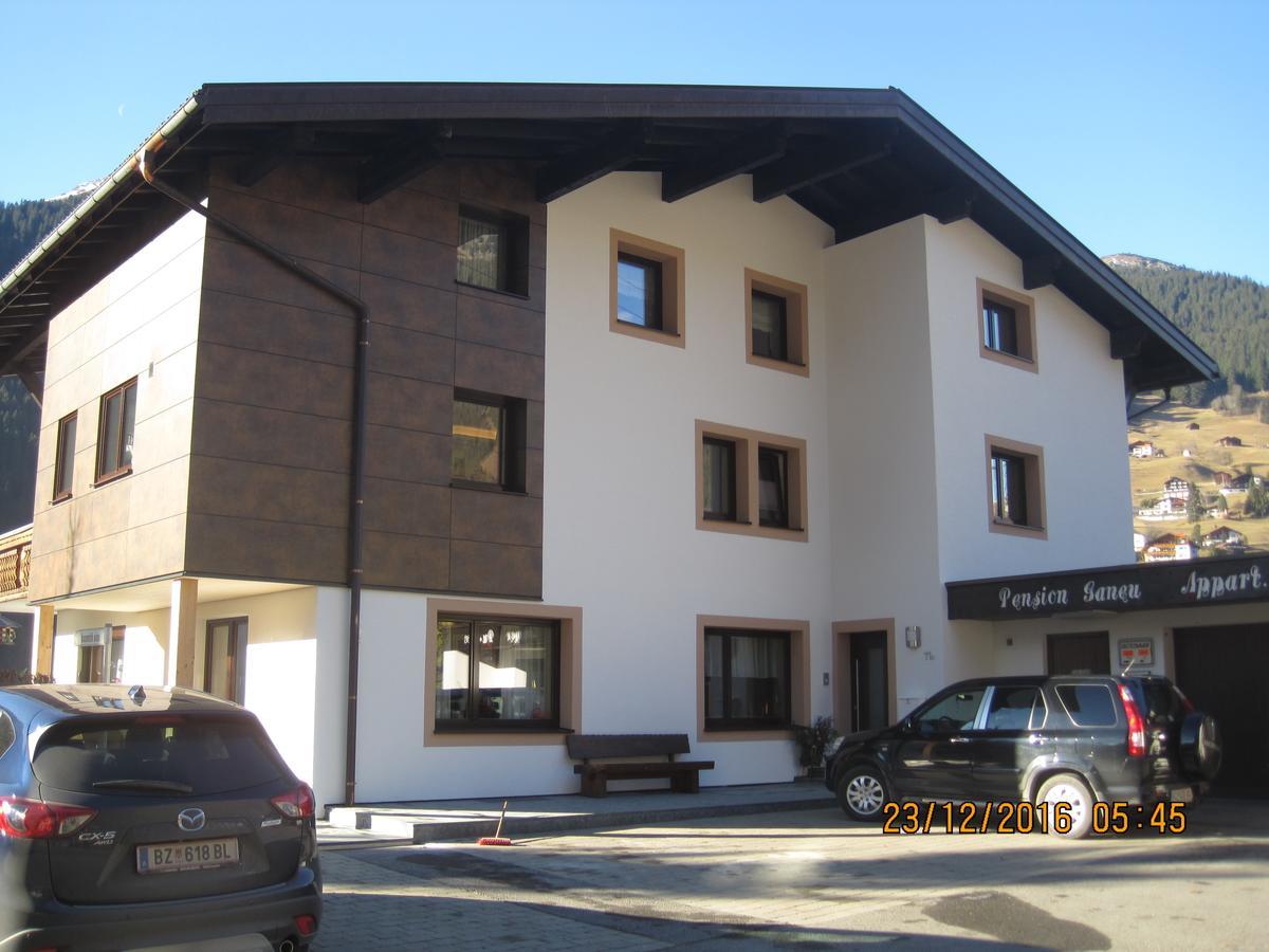 Haus Ganeu Gaschurn Exterior foto